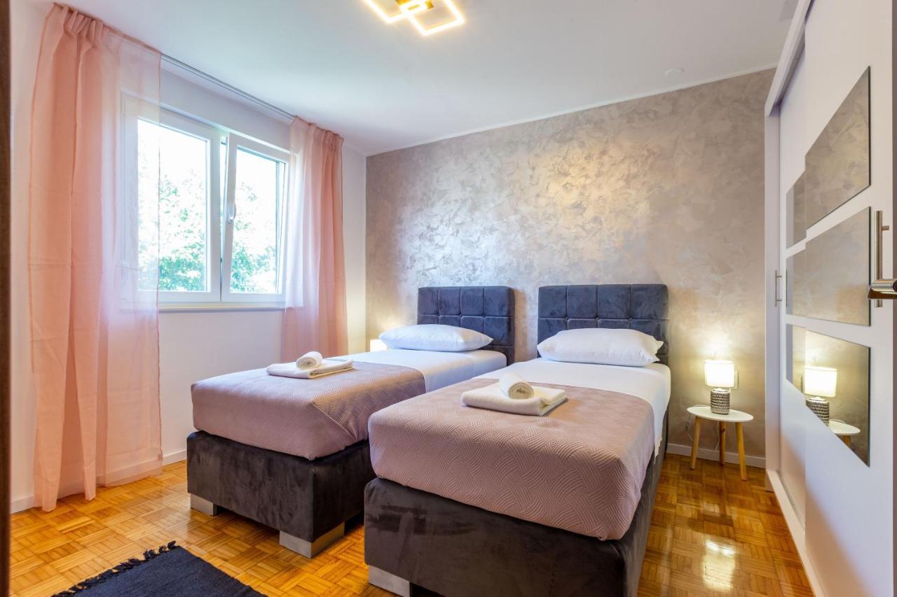 Apolon 2Bdr Apartment With Balcony Zadar Exterior foto
